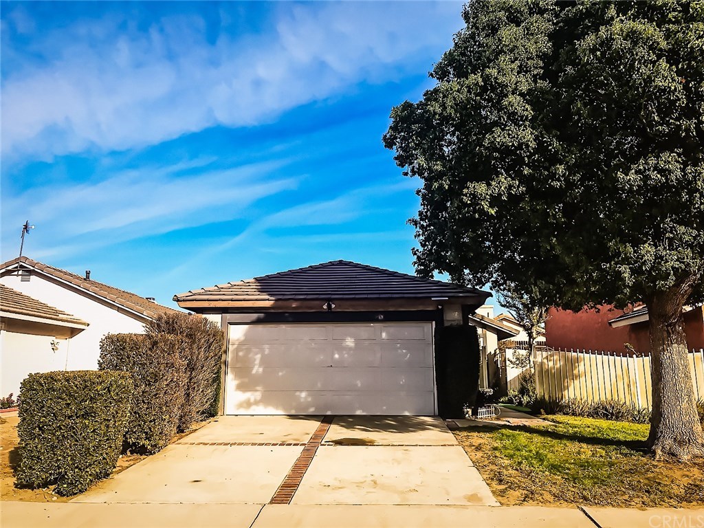 1020 North Jacaranda Road Colton, CA 92324 - Photo 1 of 1