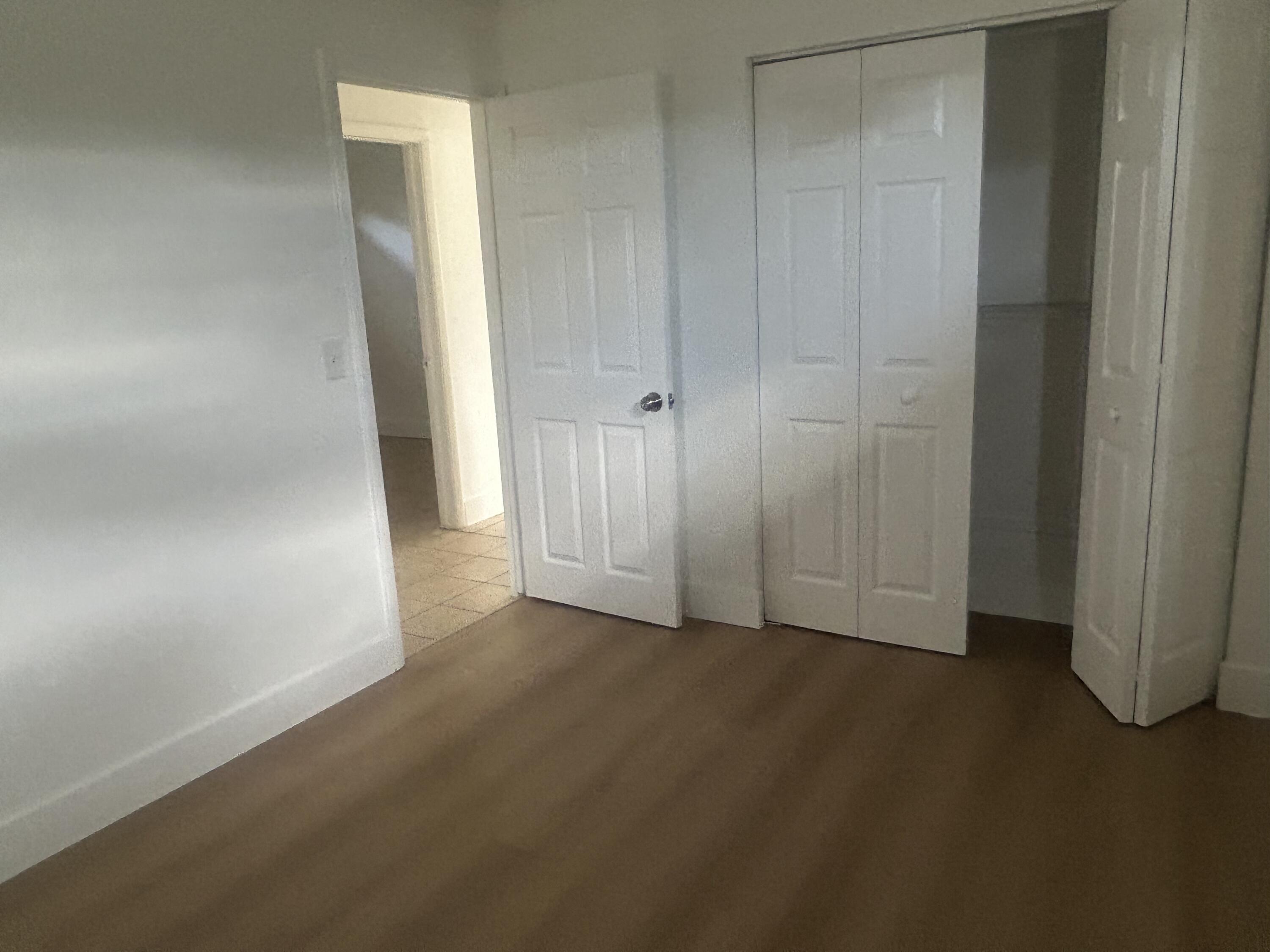 1528 Avenue South Riviera Beach, FL 33404 - Photo 8 of 9 Room