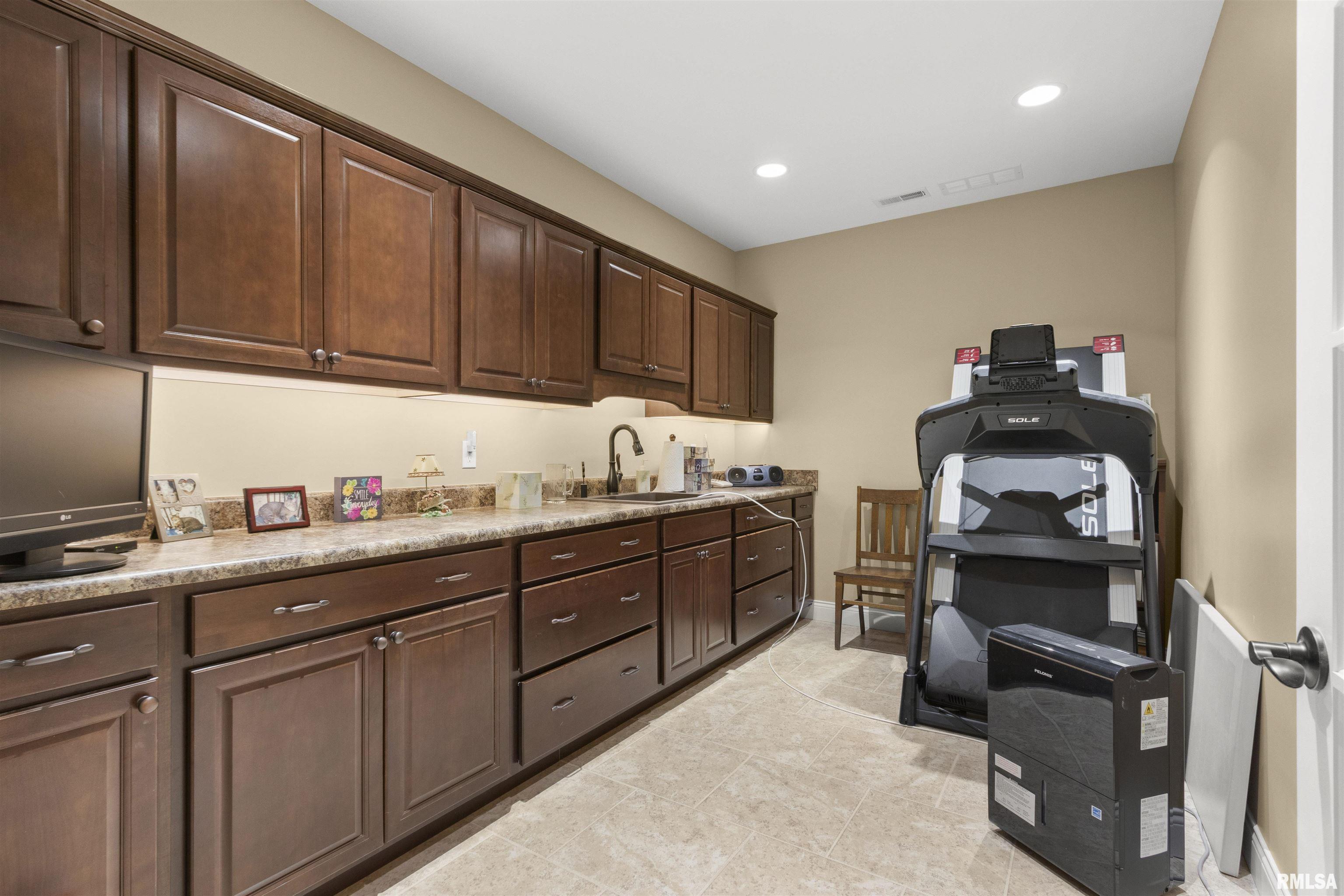 11124 North Tuscany Ridge Court Dunlap, IL 61525 - Photo 34 of 53