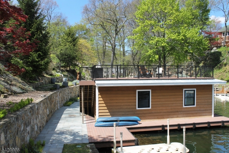 9 Cox Lane Hopatcong, NJ 07821 - Photo 47 of 50