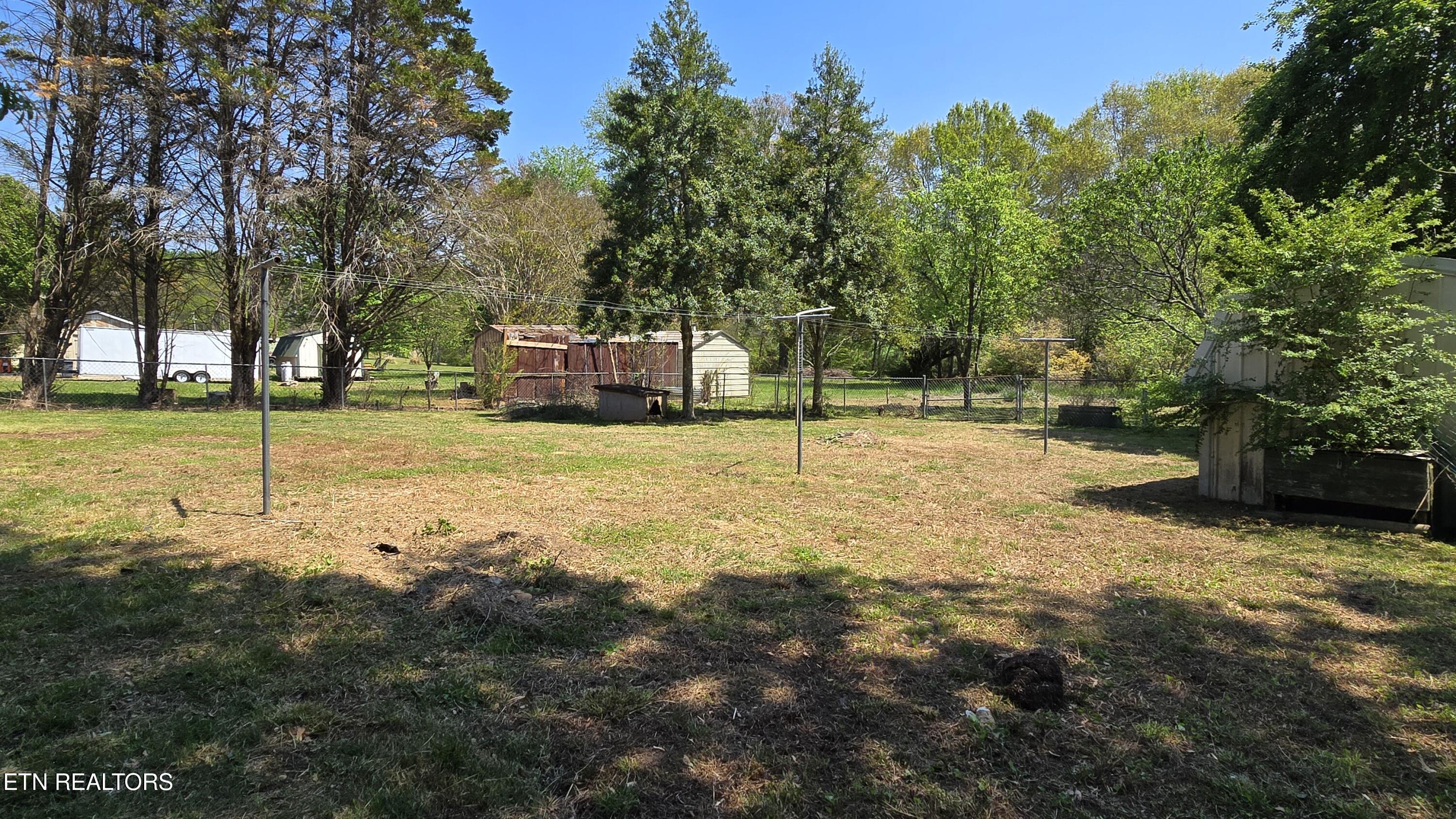324 Circle R Drive Benton, TN 37307 - Photo 25 of 29 20260407_140659