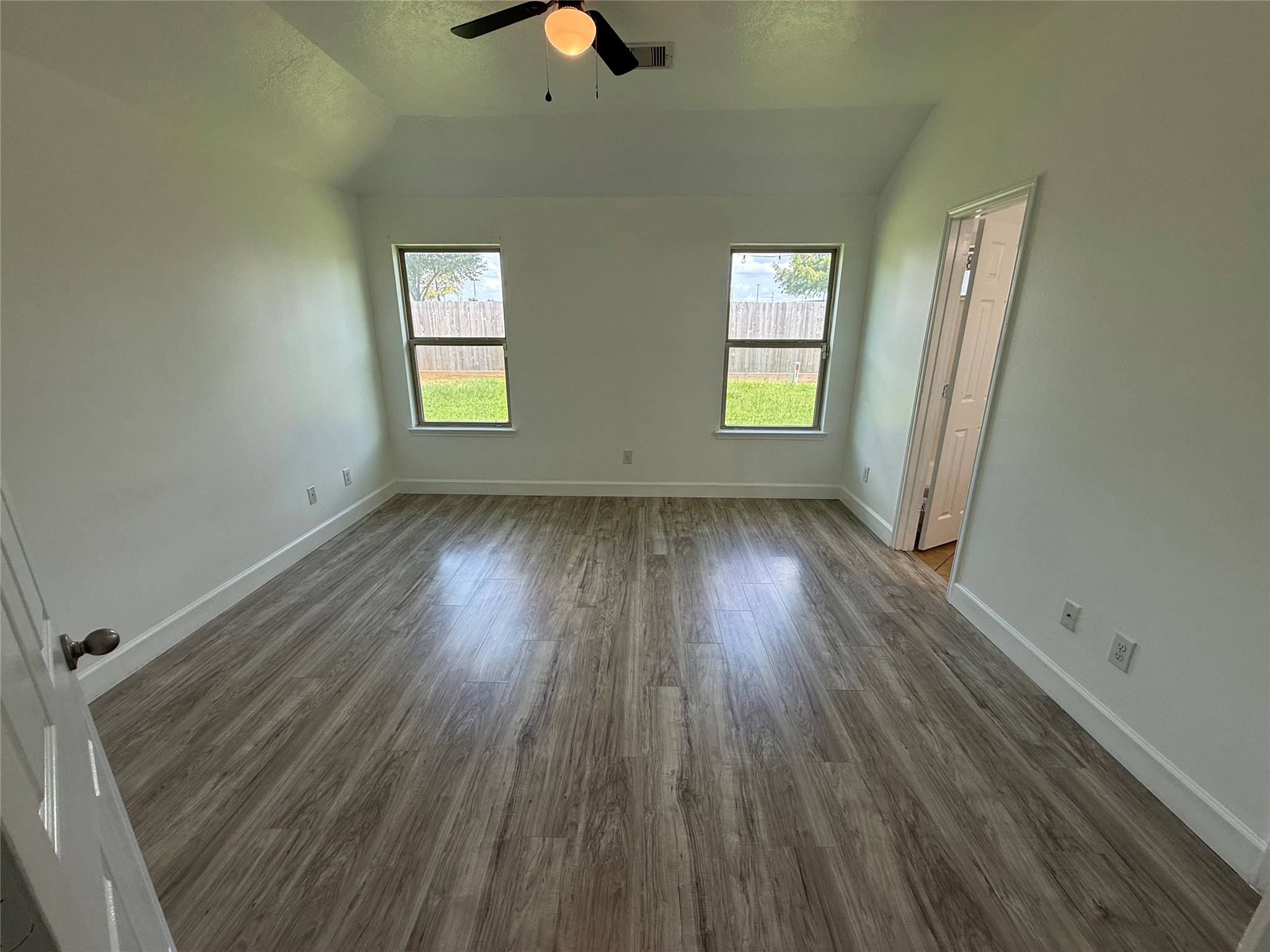 12650 Redbud Villa Lane Houston, TX 77086 - Photo 11 of 20