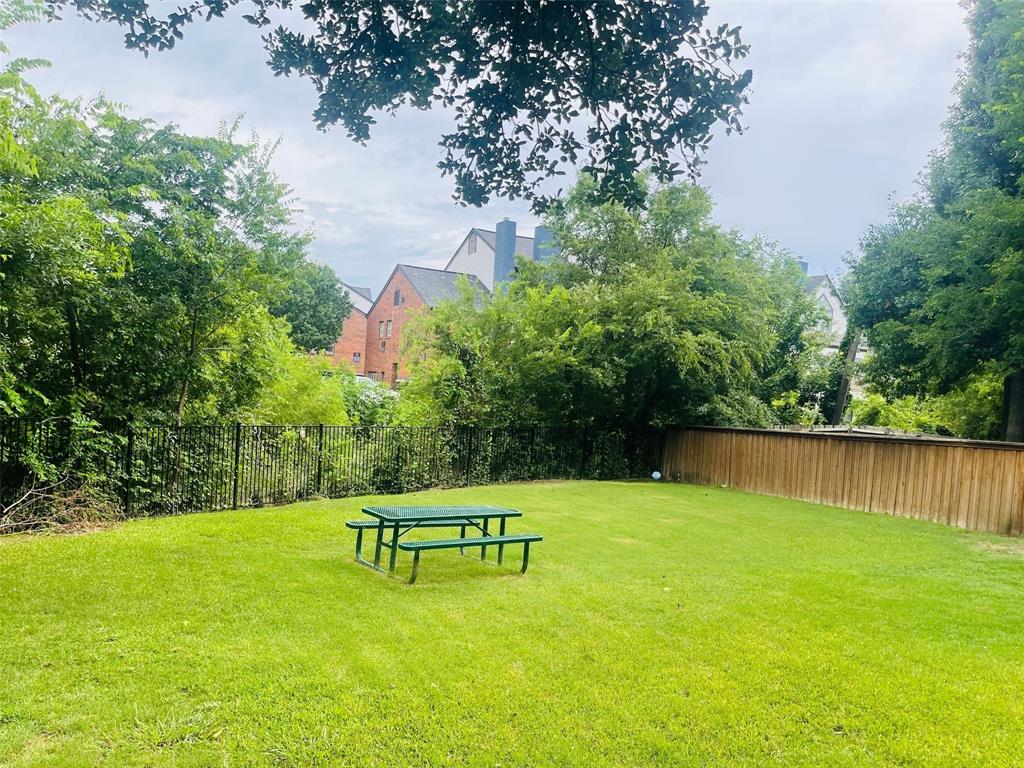 2601 Preston Road, Unit 4101 Plano, TX 75093 - Photo 23 of 23 Community Dog Park