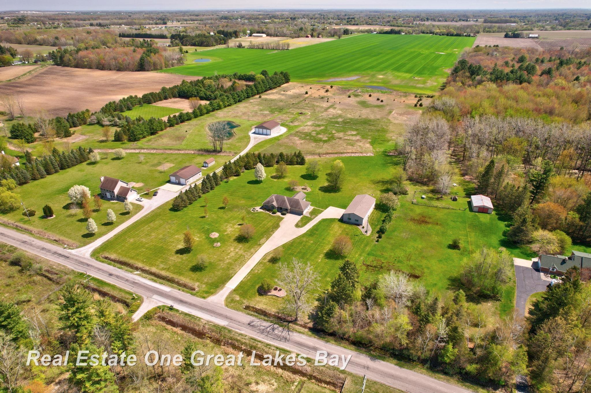 3562 North Gleaner Road Freeland, MI 48623 - Photo 54 of 56 Gallery Image 54
