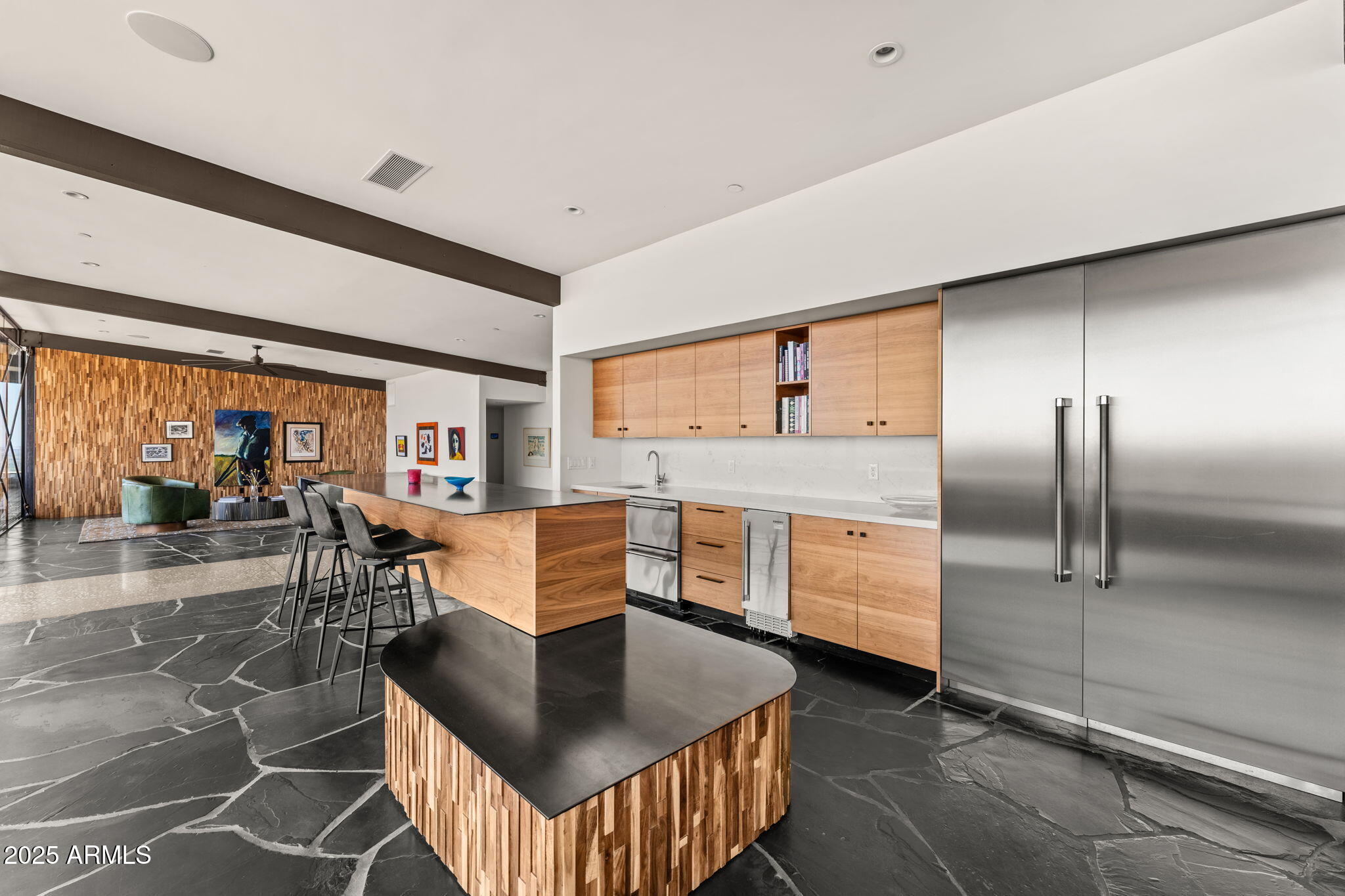 4925 East Red Rock Drive, Unit 43 Phoenix, AZ 85018 - Photo 22 of 99 22-web-or-mls-DSC06210-HDR_1