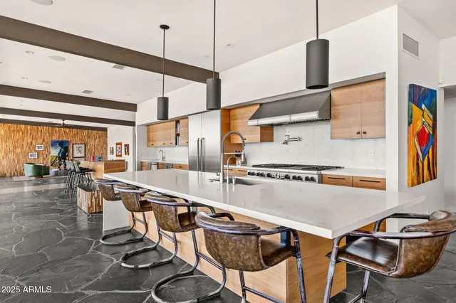 $40,000 | 4925 East Red Rock Drive, Unit 43, Phoenix, AZ 85018