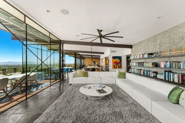 $40,000 | 4925 East Red Rock Drive, Unit 43, Phoenix, AZ 85018