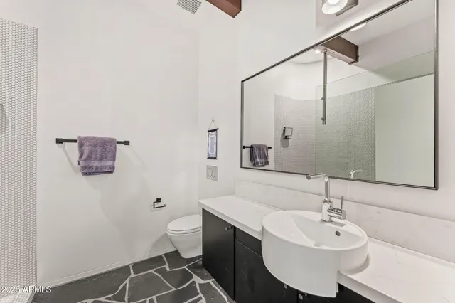 $40,000 | 4925 East Red Rock Drive, Unit 43, Phoenix, AZ 85018