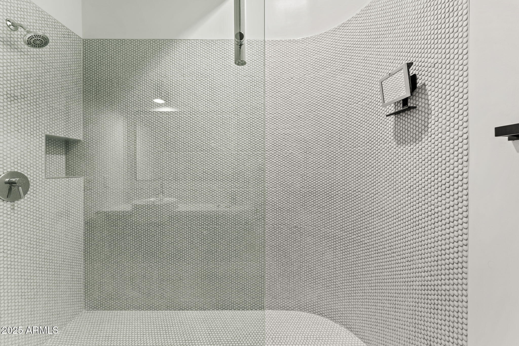 4925 East Red Rock Drive, Unit 43 Phoenix, AZ 85018 - Photo 54 of 99 54-web-or-mls-DSC06415-HDR_1