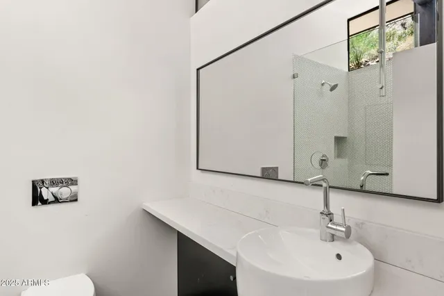 $40,000 | 4925 East Red Rock Drive, Unit 43, Phoenix, AZ 85018