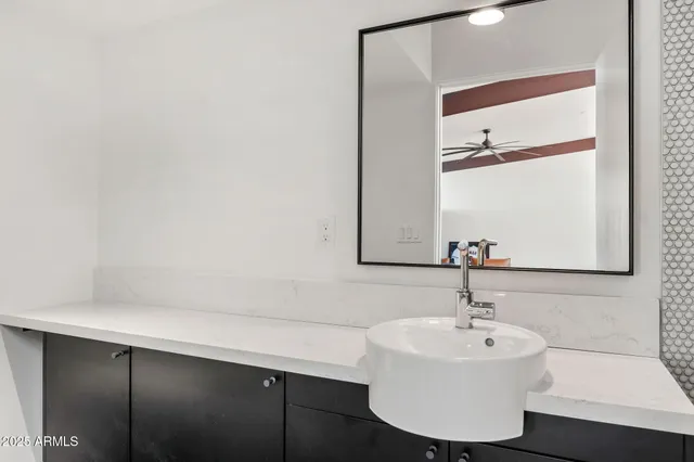 $40,000 | 4925 East Red Rock Drive, Unit 43, Phoenix, AZ 85018