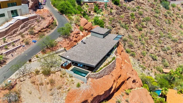 $40,000 | 4925 East Red Rock Drive, Unit 43, Phoenix, AZ 85018