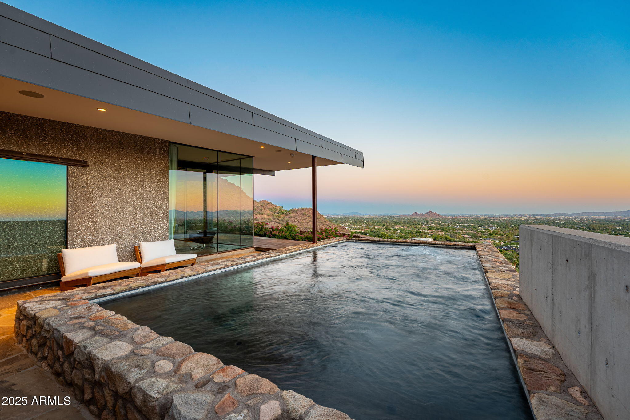 4925 East Red Rock Drive, Unit 43 Phoenix, AZ 85018 - Photo 91 of 99 91-web-or-mls-DSC06660-HDR