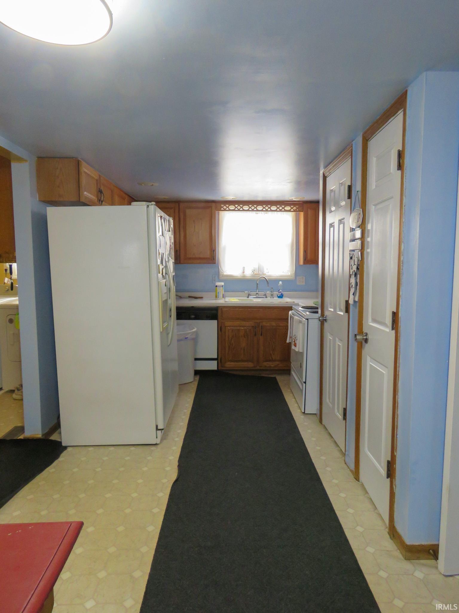 1708 South 50 East Bringhurst, IN 46913 - Photo 7 of 23
