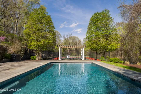 $7,950,000 | 74 Rock Maple Road, Greenwich, CT 06830