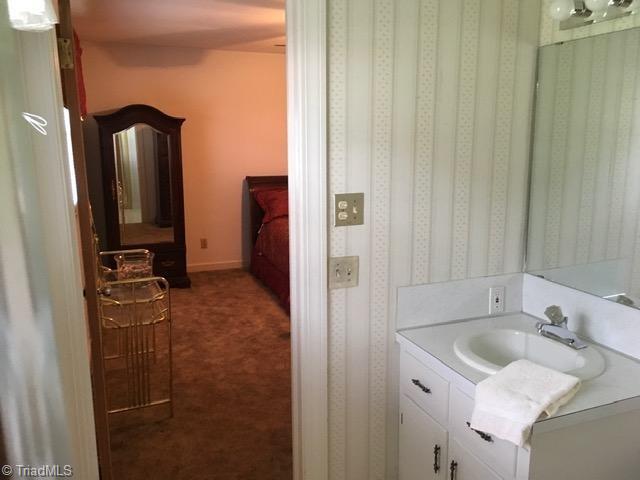 186 Tyro Heights Road Lexington, NC 27295 - Photo 22 of 29 Gallery Image 22