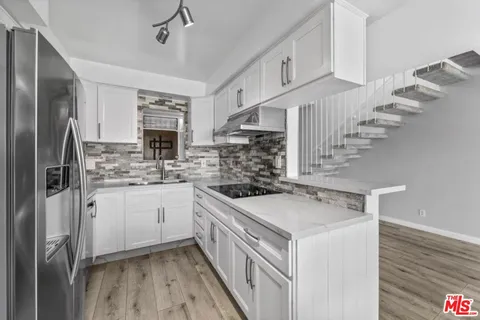 $799,000 | 4749 Don Ricardo Drive, Los Angeles, CA 90008