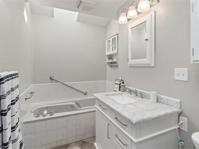 $605,000 | 17 Westward Drive, Burlington, VT 05408