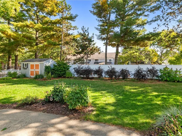 $605,000 | 17 Westward Drive, Burlington, VT 05408