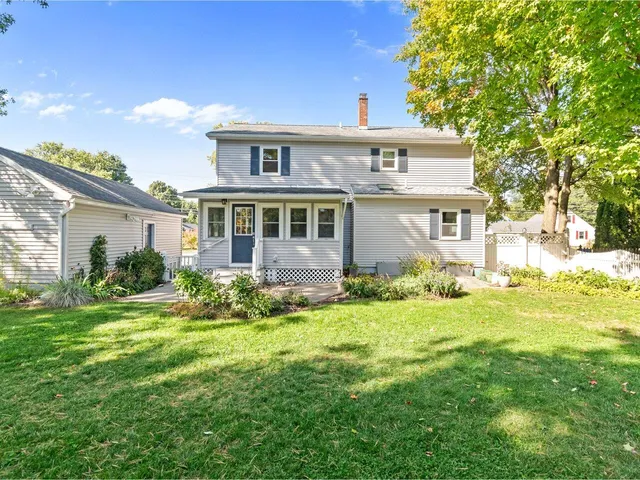 $605,000 | 17 Westward Drive, Burlington, VT 05408