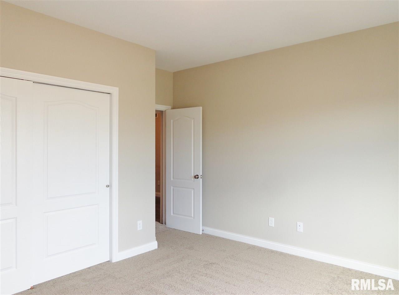 734 Labrador Way Washington, IL 61571 - Photo 24 of 29 Gallery Image 24