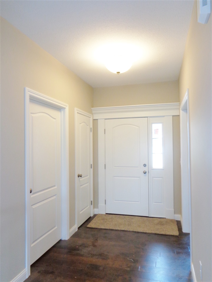 734 Labrador Way Washington, IL 61571 - Photo 6 of 29 Gallery Image 6