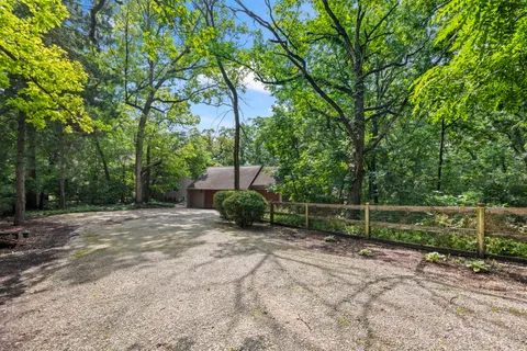 $475,000 | 6-n329 Fair Oaks Drive, St. Charles, IL 60175
