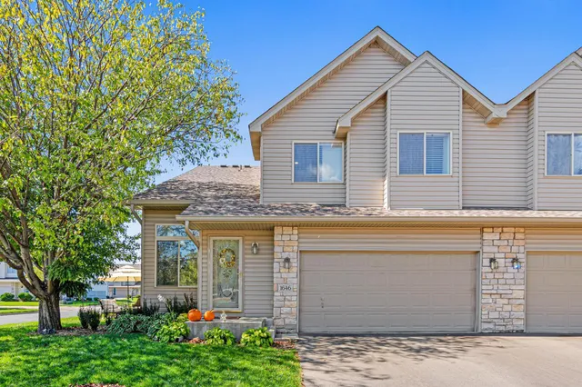$320,000 | 1646 Chadum Lane, Shakopee, MN 55379