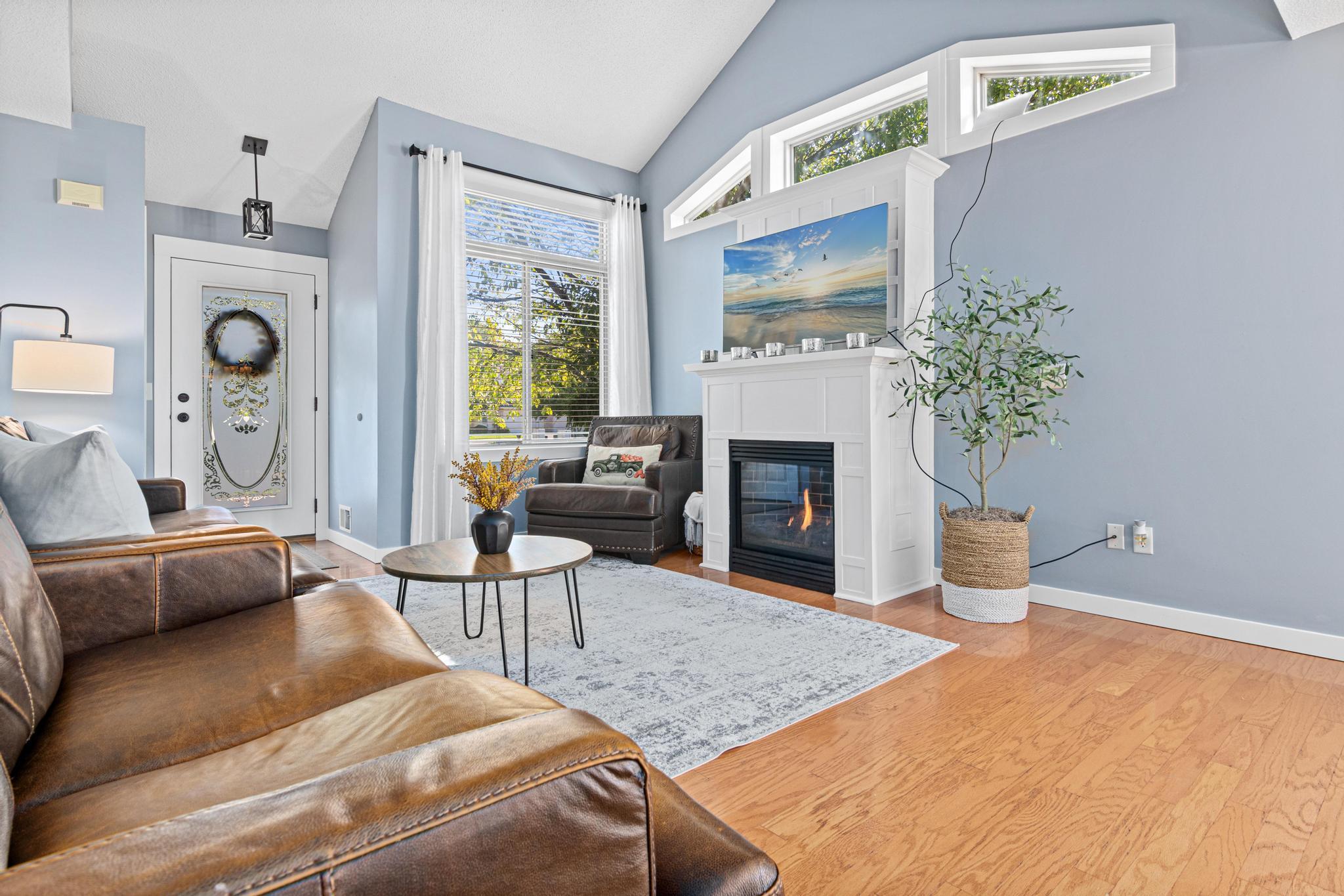 1646 Chadum Lane Shakopee, MN 55379 - Photo 5 of 39