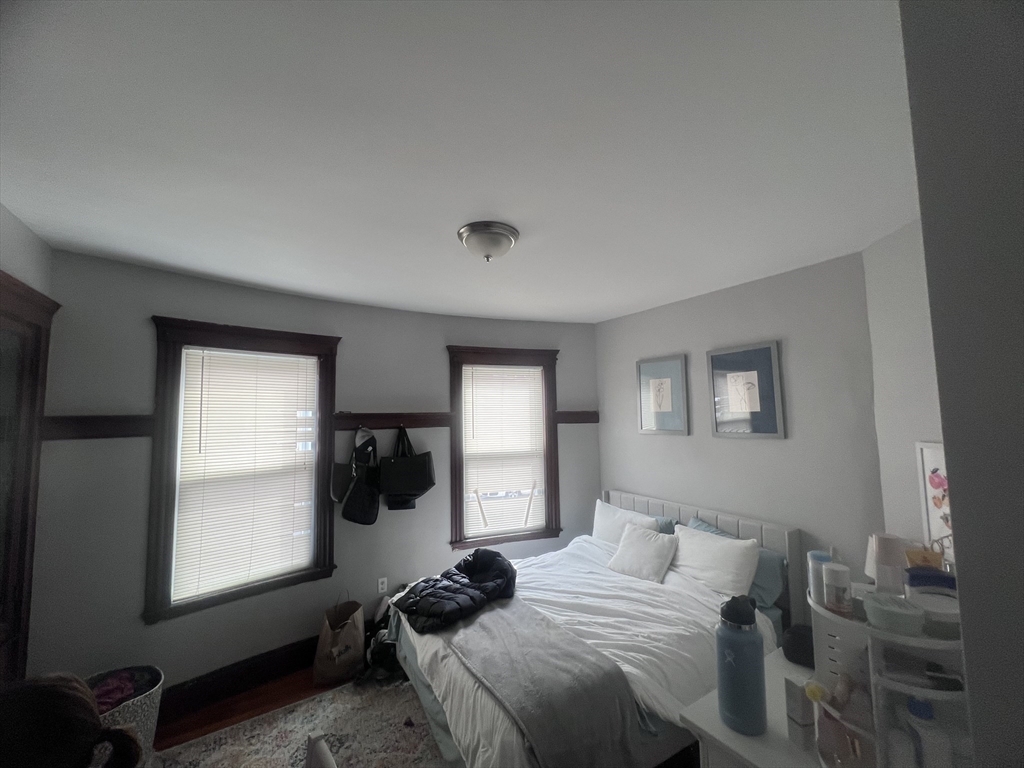 181 M Street, Unit 1 Boston, MA 02127 - Photo 11 of 24