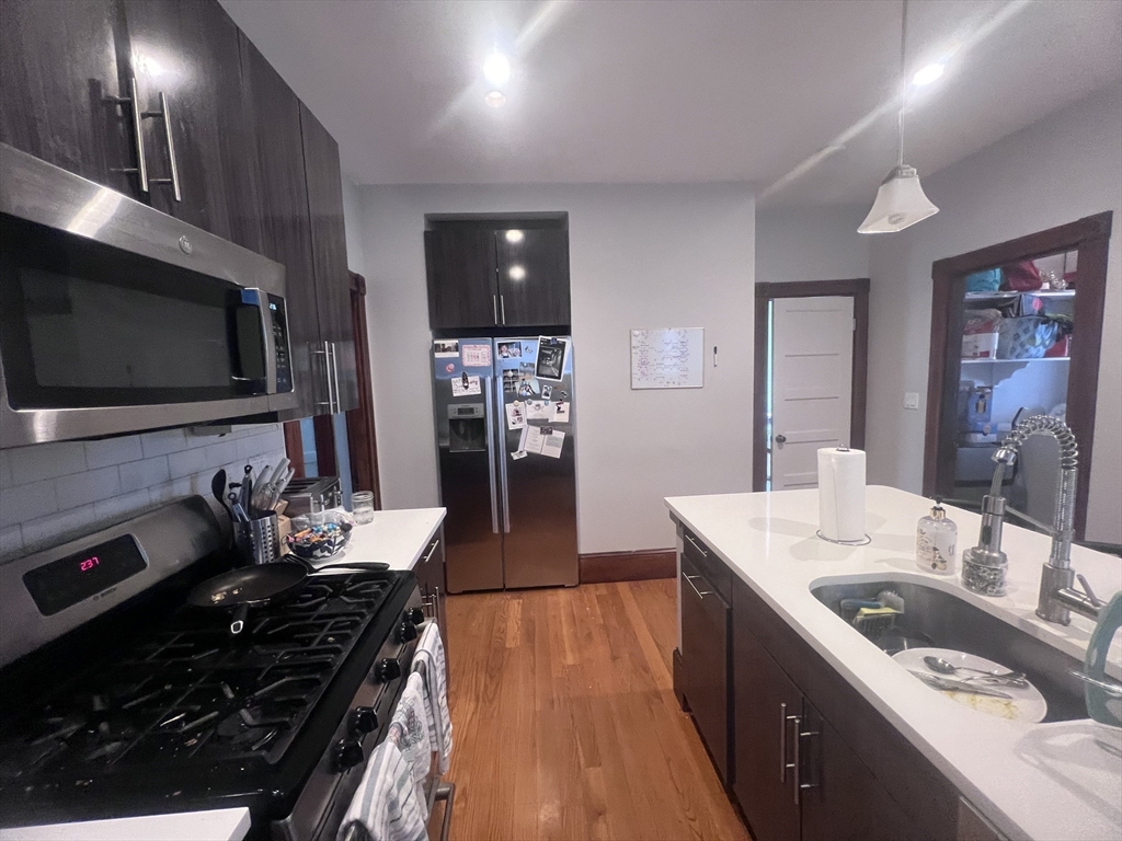 181 M Street, Unit 1 Boston, MA 02127 - Photo 3 of 24