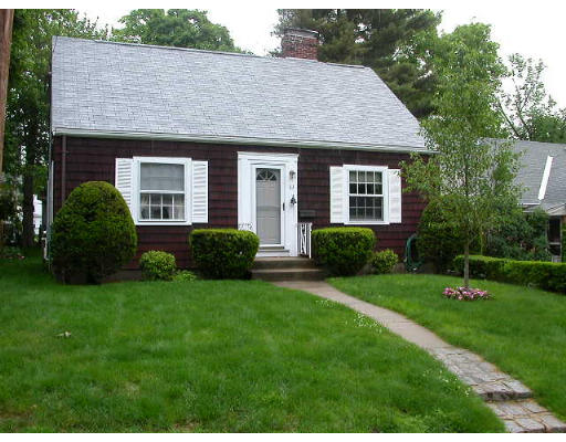 83 Edmund Road Arlington, MA 02474 - Photo 1 of 8