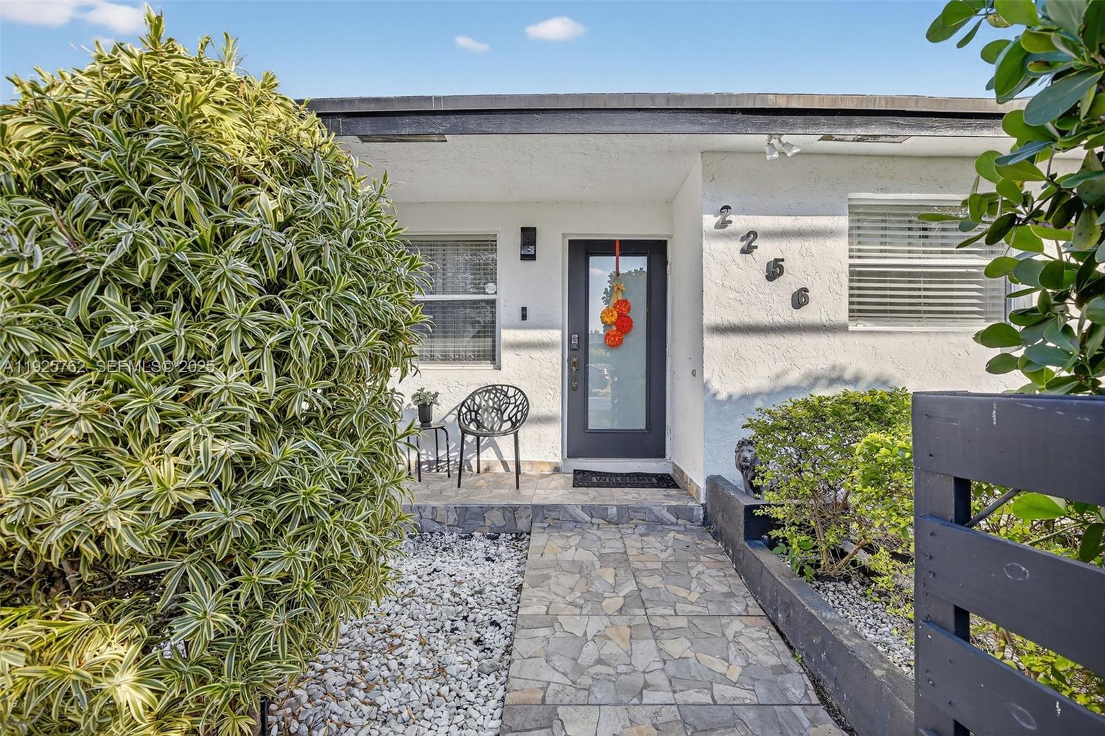 2256 Simms Street Hollywood, FL 33020 - Photo 2 of 28