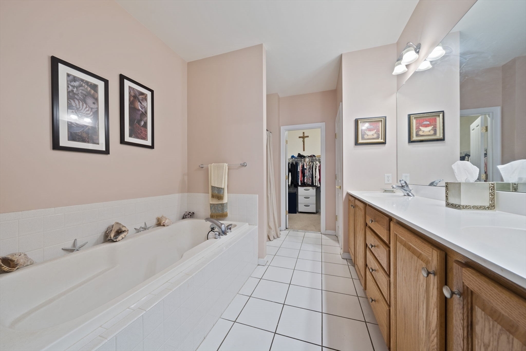 16 Schooner Way, Unit 16 Marshfield, MA 02050 - Photo 21 of 42