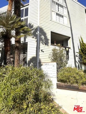 $2,200 | 601 Coeur D Alene Avenue, Unit 3, Venice, CA 90291