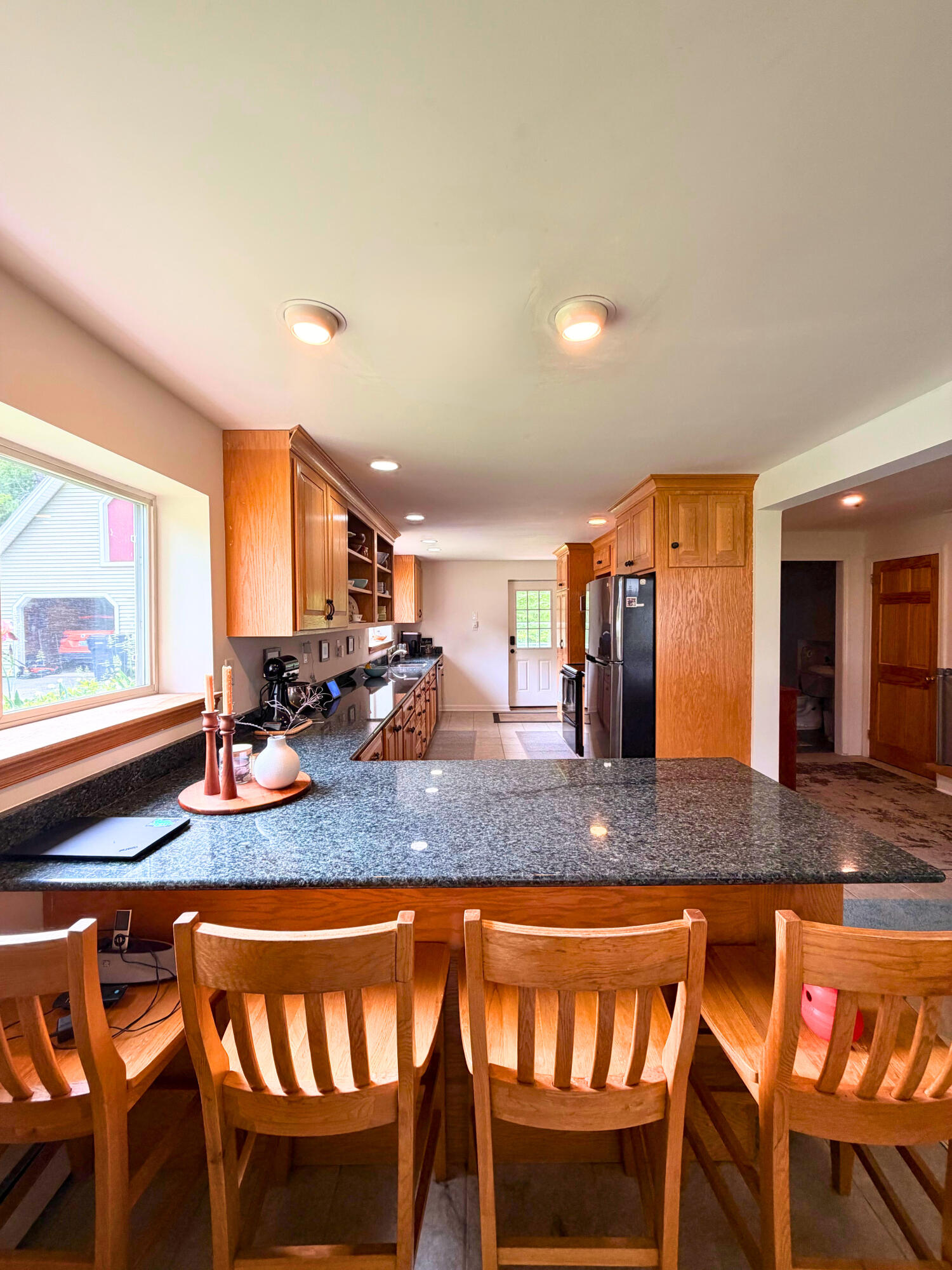 162 East Broadway Extension Bangor, ME 04401 - Photo 4 of 21 Kitchen