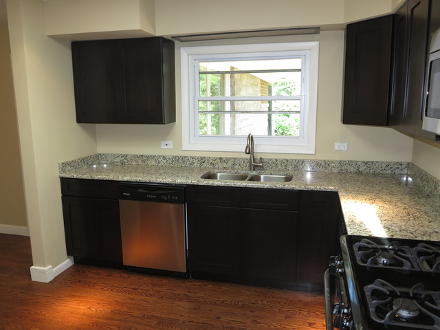 2223 Hutchison Road Flossmoor, IL 60422 - Photo 8 of 24