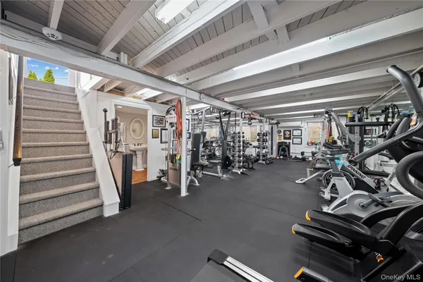 $859,000 | 261 North 6th Street, Bethpage, NY 11714