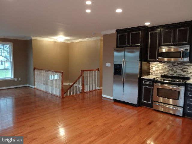 24413 Fossen Road Damascus, MD 20872 - Photo 4 of 30 Interior (General)