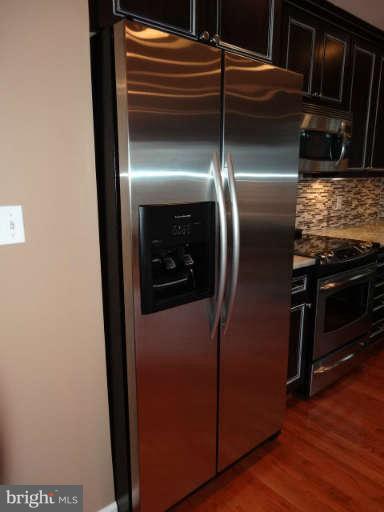 24413 Fossen Road Damascus, MD 20872 - Photo 6 of 30 Kitchen
