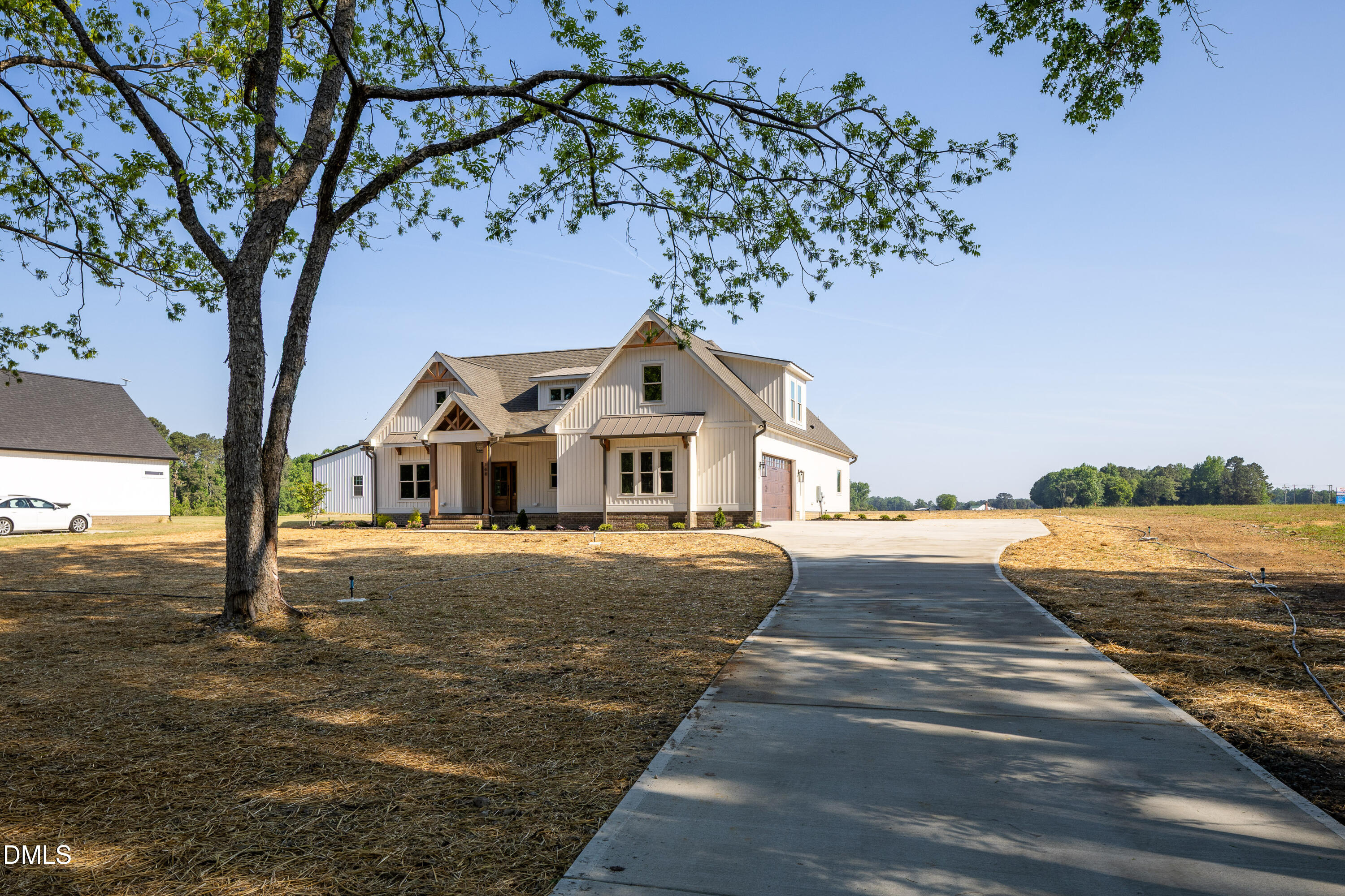 168 Banner Elk Road Benson, NC 27504 - Photo 2 of 48