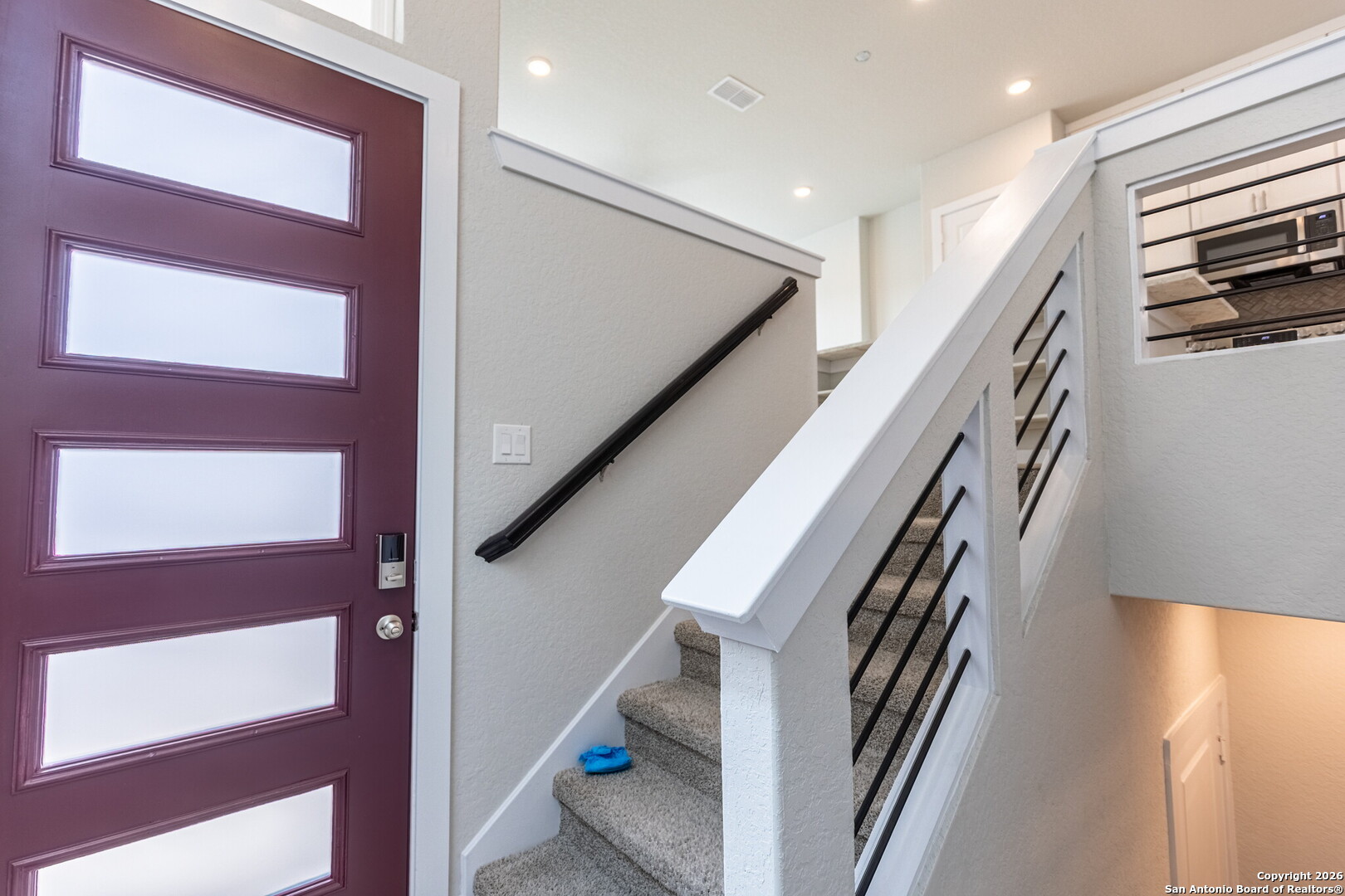 6464 Babcock Road, Unit 303 San Antonio, TX 78249 - Photo 4 of 39