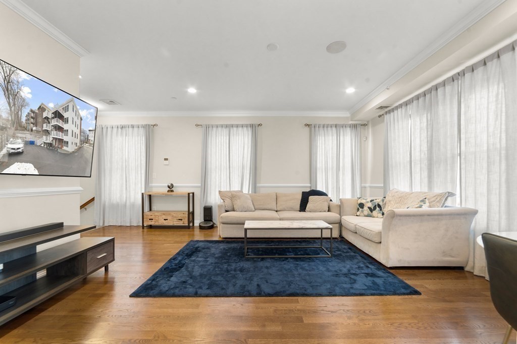 30 Iffley Road, Unit 4 Boston, MA 02130 - Photo 1 of 31