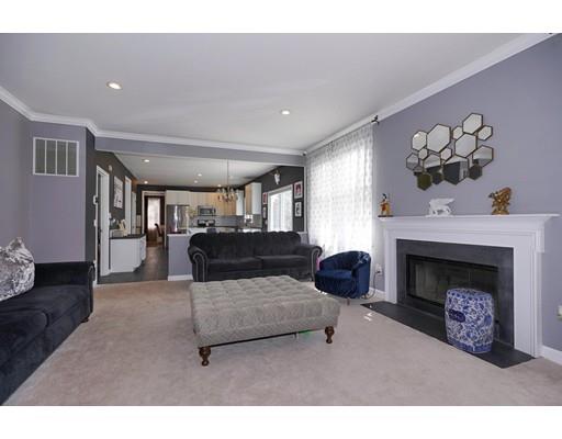 31 Glen Road Hopkinton, MA 01748 - Photo 9 of 25 Gallery Image 9