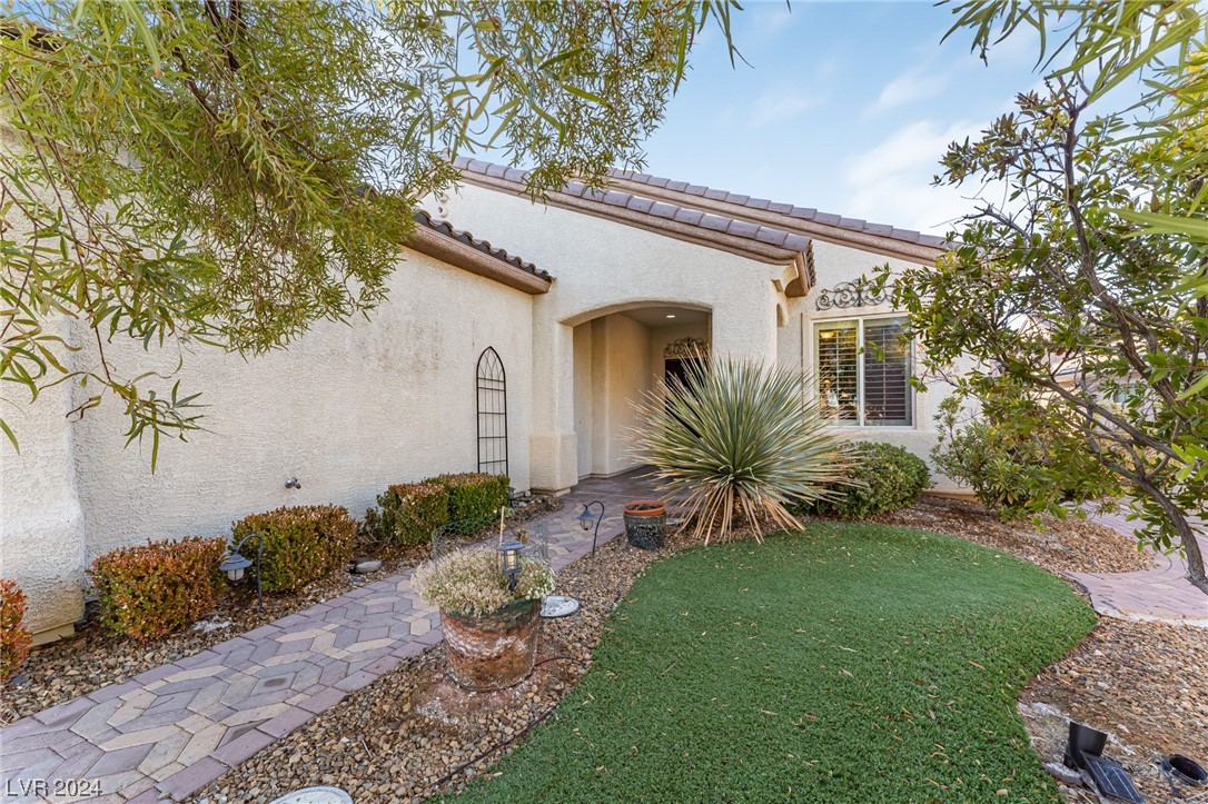 3039 Hickory Valley Road Henderson, NV 89052 - Photo 2 of 28 Gallery Image 2
