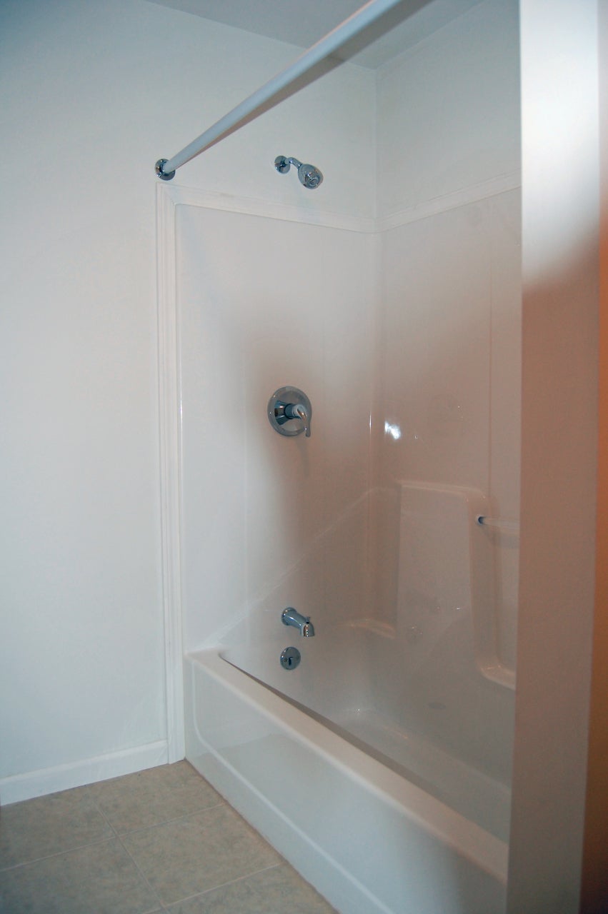 1104 Stone House Road Caldwell, WV 24925 - Photo 15 of 17 Full Bath Shower/Tub