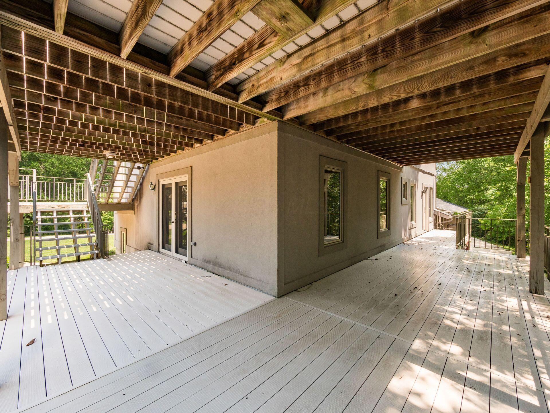 236 Tom Corwin Road Wellston, OH 45692 - Photo 84 of 104 2ND FLOOR COVERED DECK