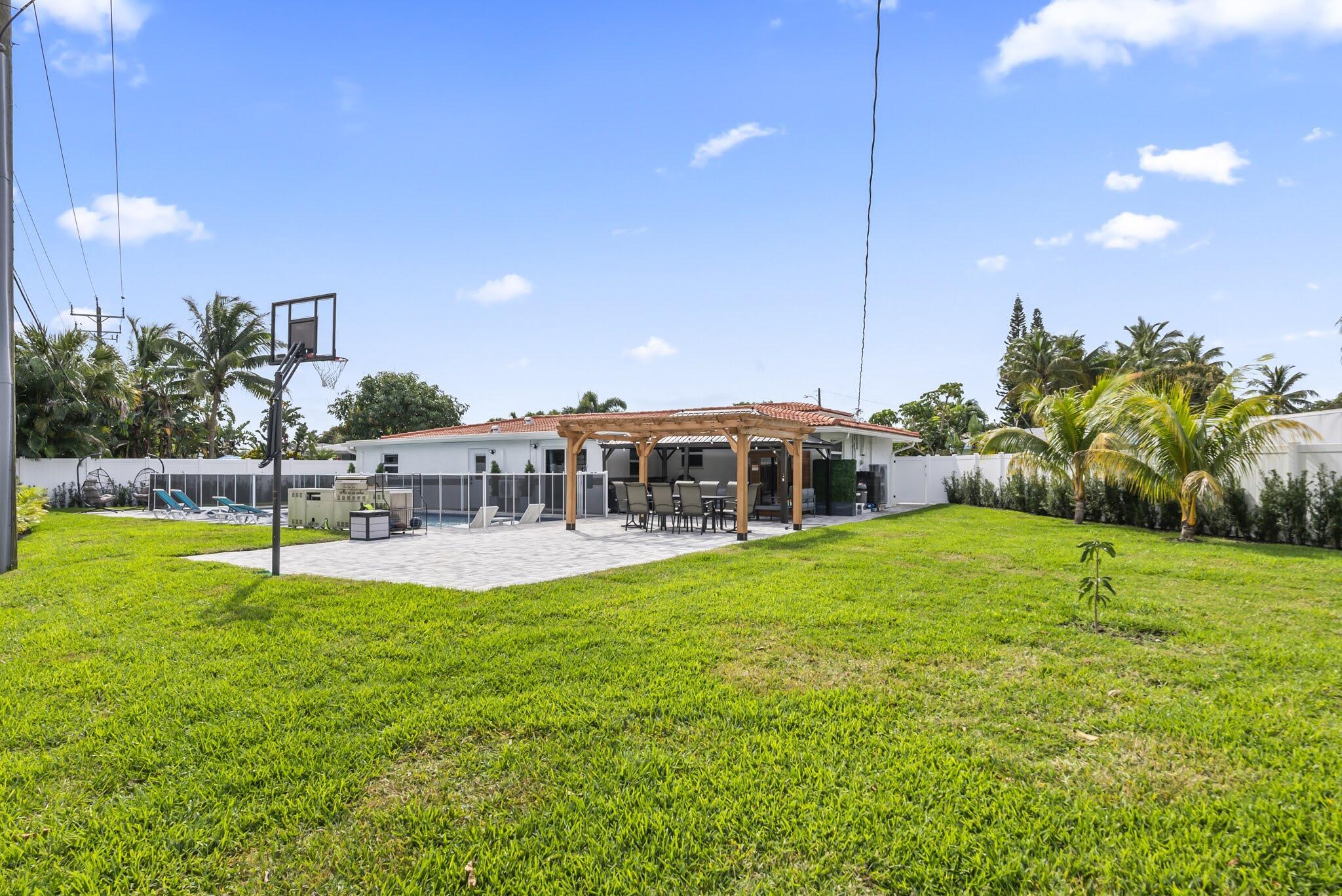 4990 Northwest 2nd Court Boca Raton, FL 33431 - Photo 20 of 41 DSC09050