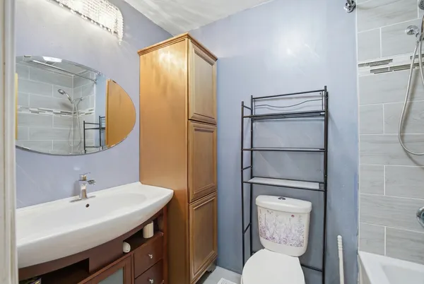 $345,000 | 201 West Streamwood Boulevard, Streamwood, IL 60107
