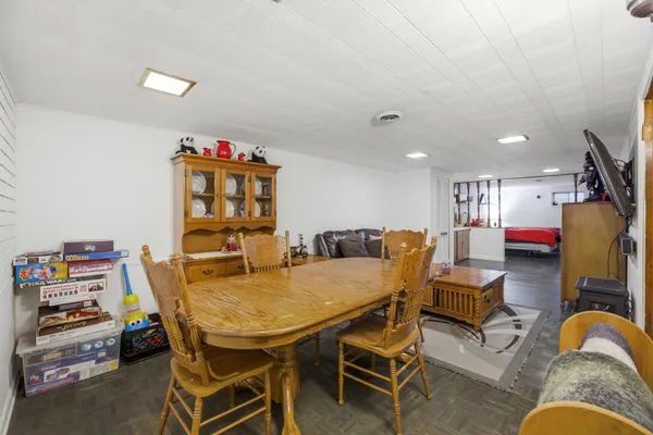 $345,000 | 201 West Streamwood Boulevard, Streamwood, IL 60107